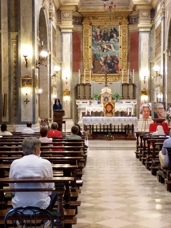 La preghiera di Sant’Egidio a Brescia ricorda gli anziani vittime del Covid-19